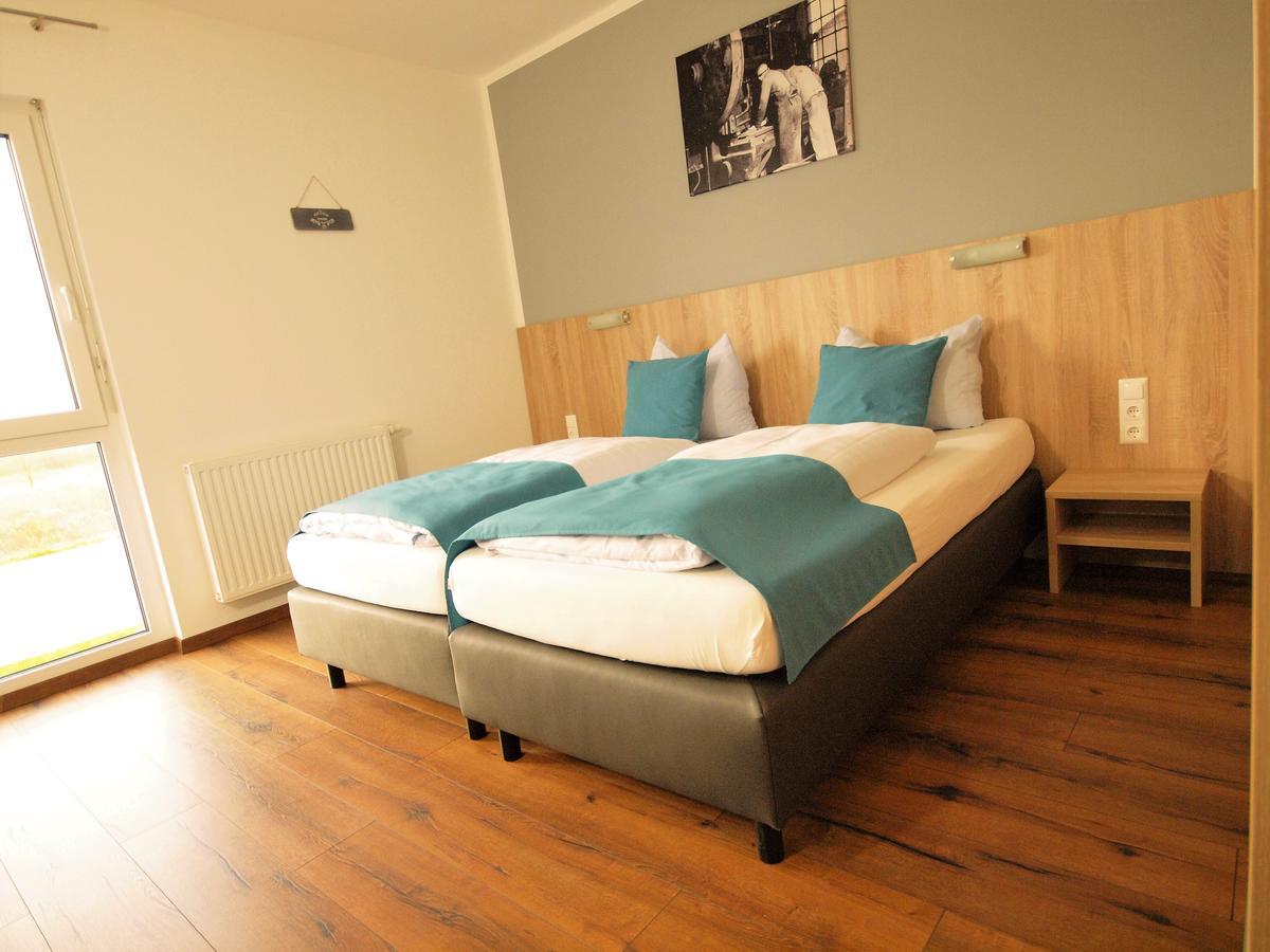 Hotel Traumfabrik Büttelborn Extérieur photo