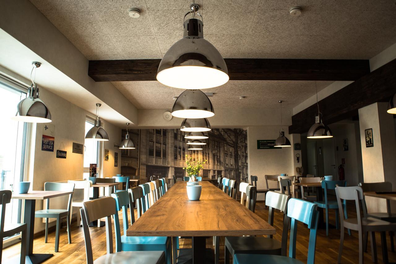 Hotel Traumfabrik Büttelborn Extérieur photo